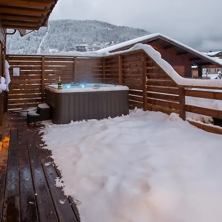 Simply - Carving Chalet